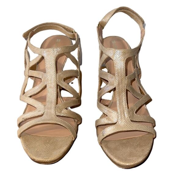 Naturalizer || Tan Sandals || 11W - Picture 5 of 7
